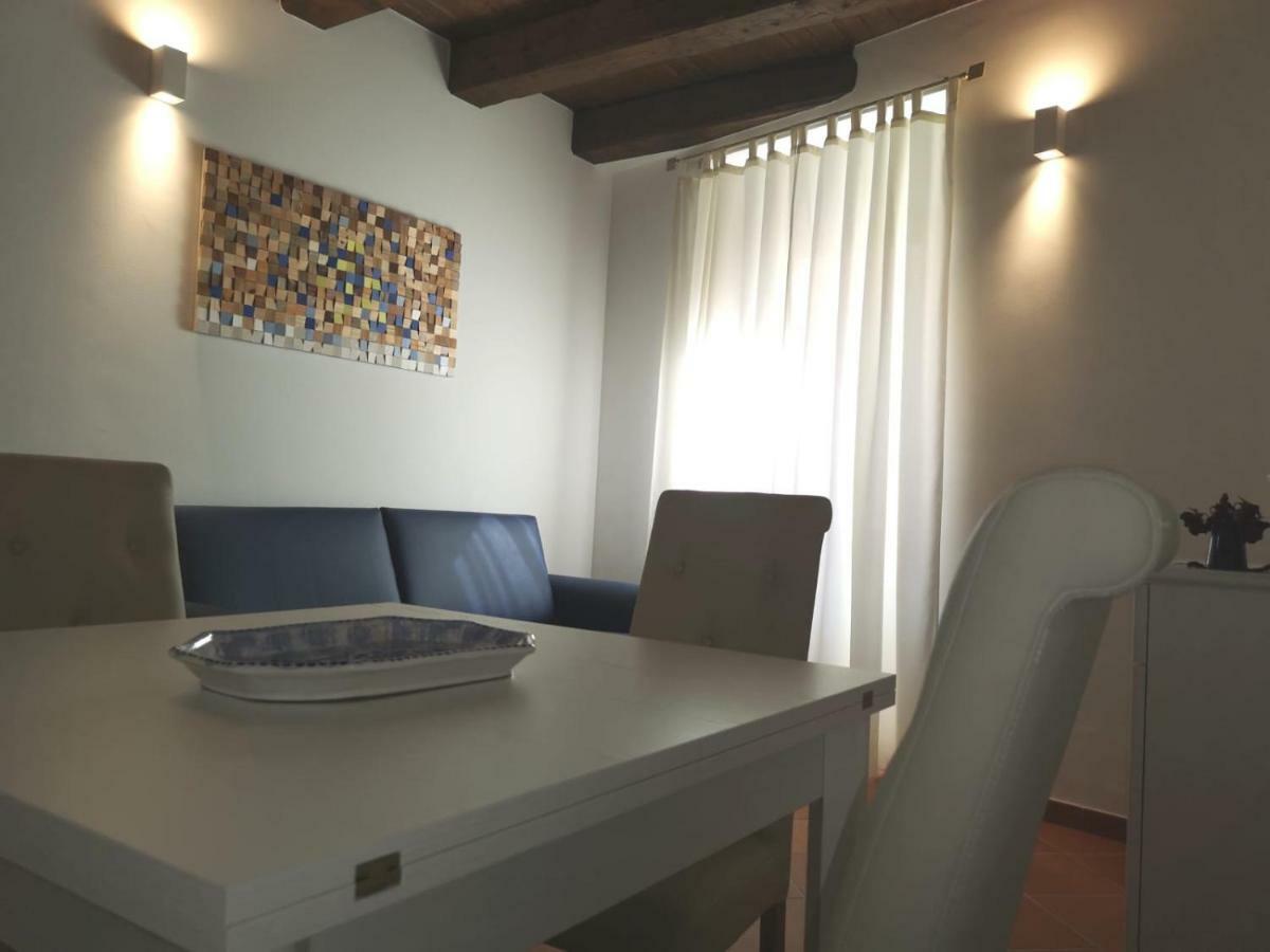 Le Vie Mediterranee Torre di Ruggiero ภายนอก รูปภาพ