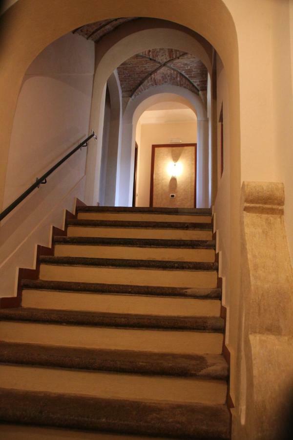Le Vie Mediterranee Torre di Ruggiero ภายนอก รูปภาพ