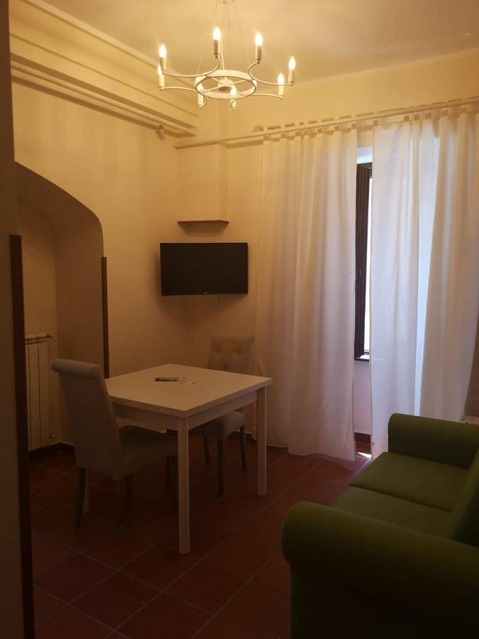 Le Vie Mediterranee Torre di Ruggiero ภายนอก รูปภาพ